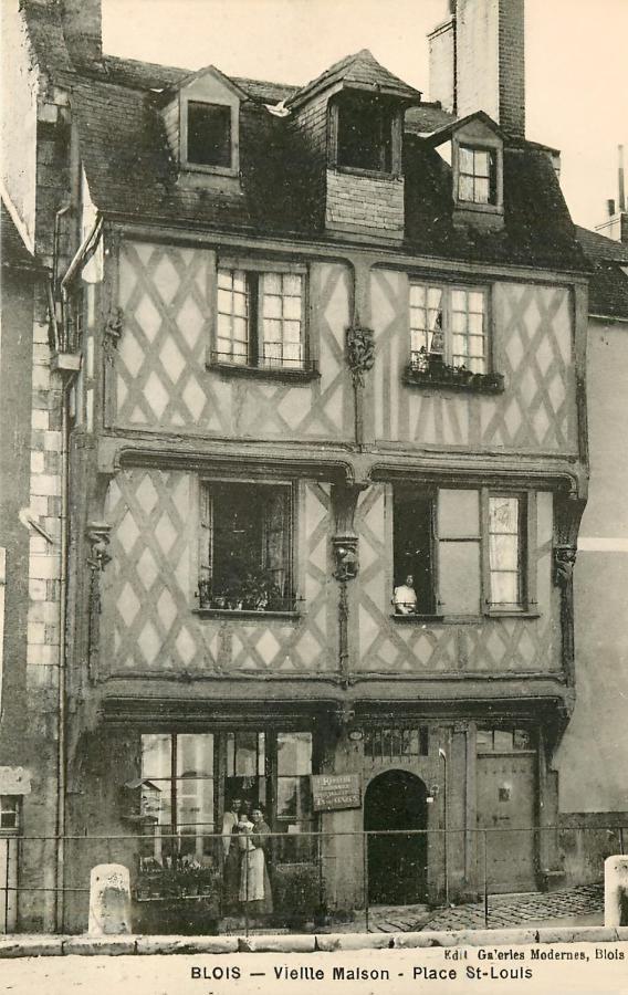 Maison Des Acrobates Blois Esterno foto